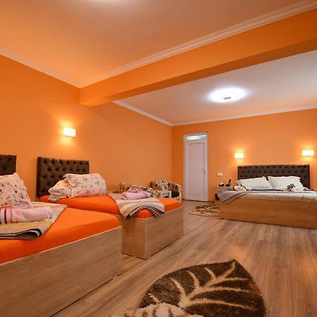 Apartament Trident Haţeg Exterior foto